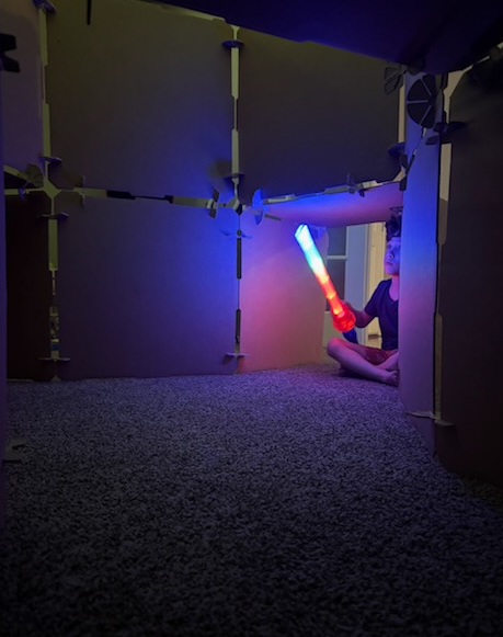 Hobie Fort Building Kit - Build Play Forts In Different Sizes